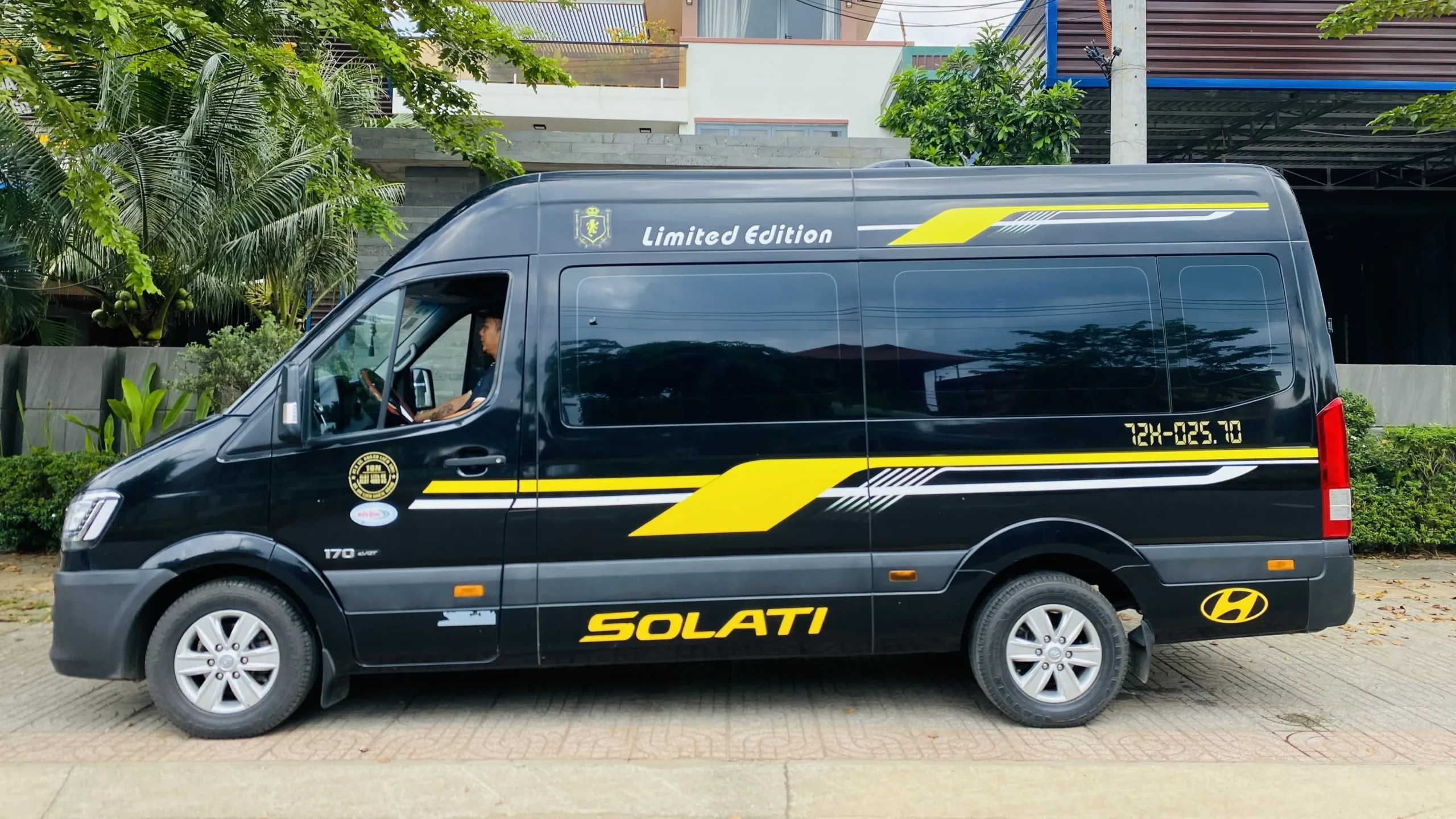 IMG 6781 11zon scaled