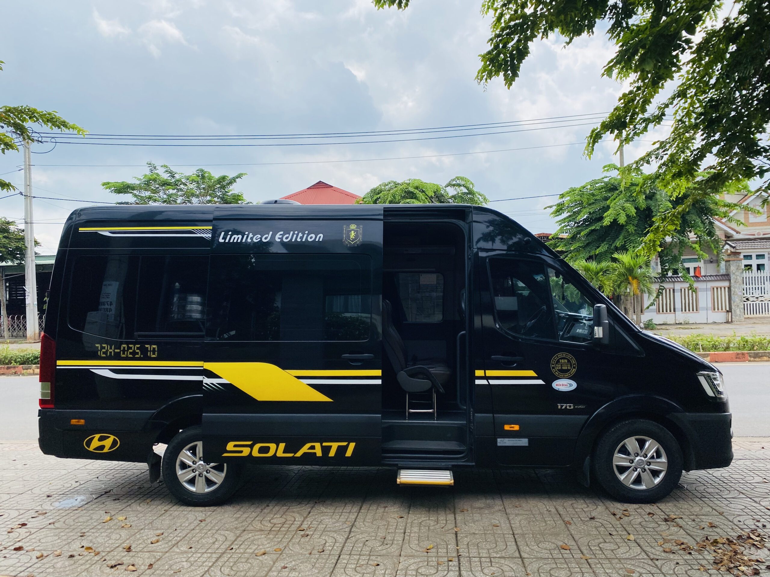 Kinh nghiệm đặt xe BRVT – Sài Gòn an toàn, tiết kiệm cùng Nhà xe Hai Trâm 1 IMG 6789 scaled